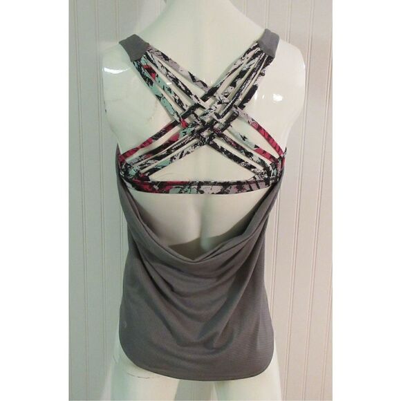 Lululemon tank top gray w/contrast built in bra sz 4 - Picture 2 of 6